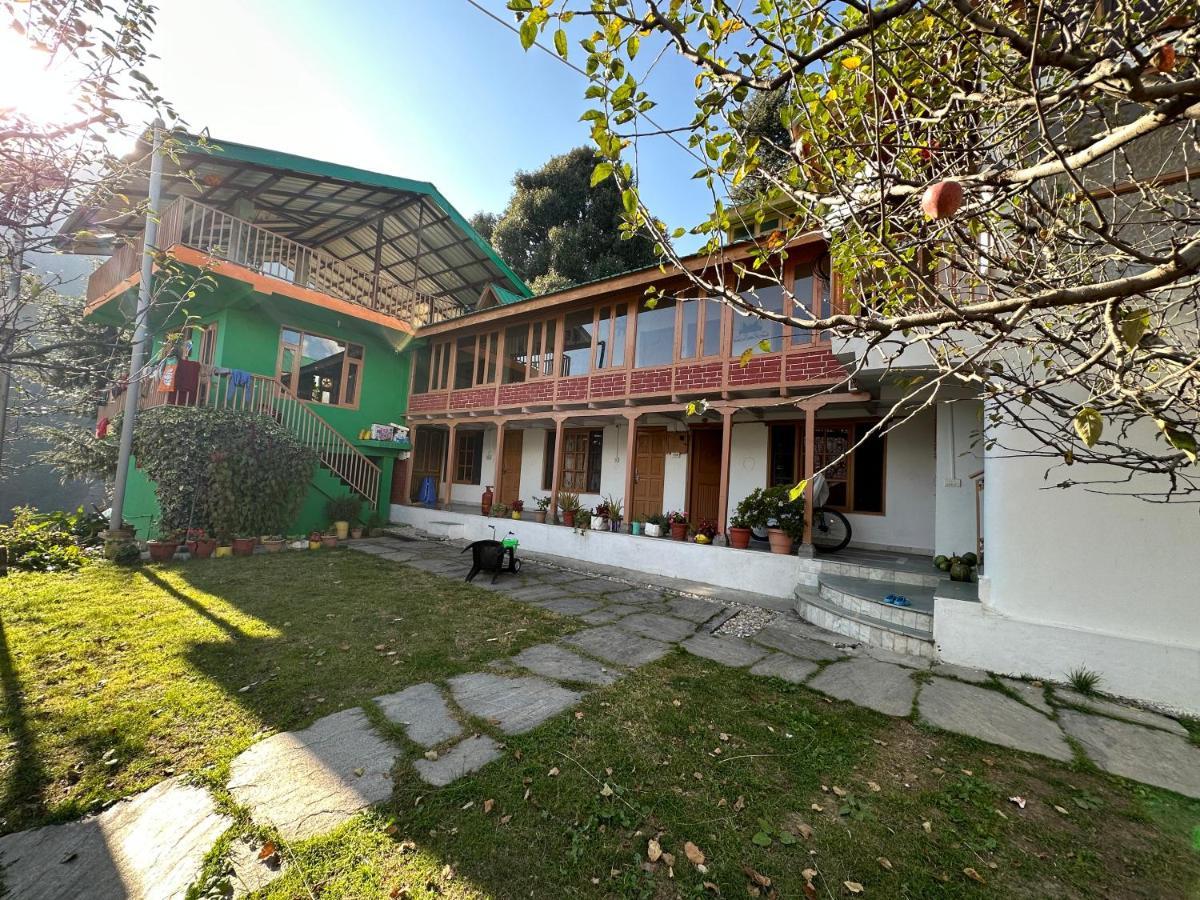 Apartamento 1 Bhk Independent Mud House With Netflix, Power Backup, Wifi ,Balcony, Kitchen Manāli Exterior foto